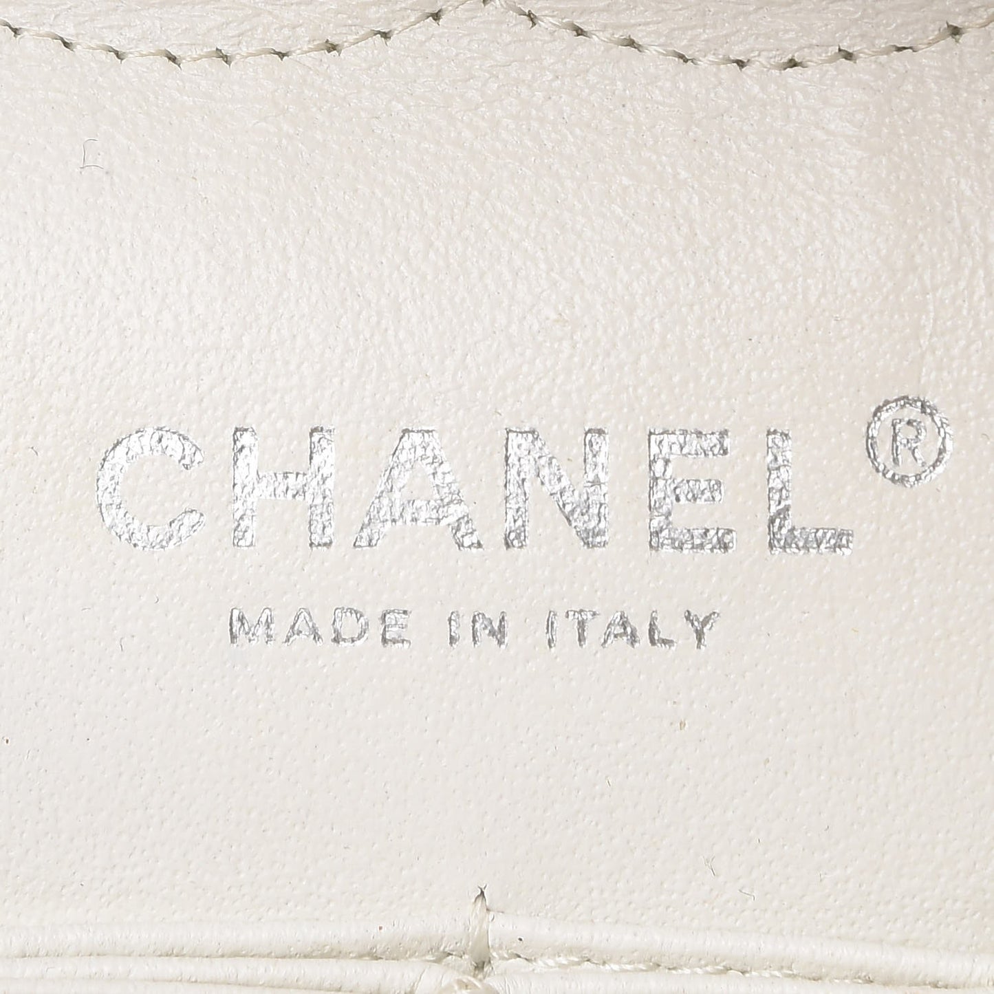 Washed Caviar Quilted Medium Double Flap White