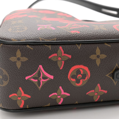 Louis Vuitton Monogram Fall In Love Sac Coeur 9 of 9