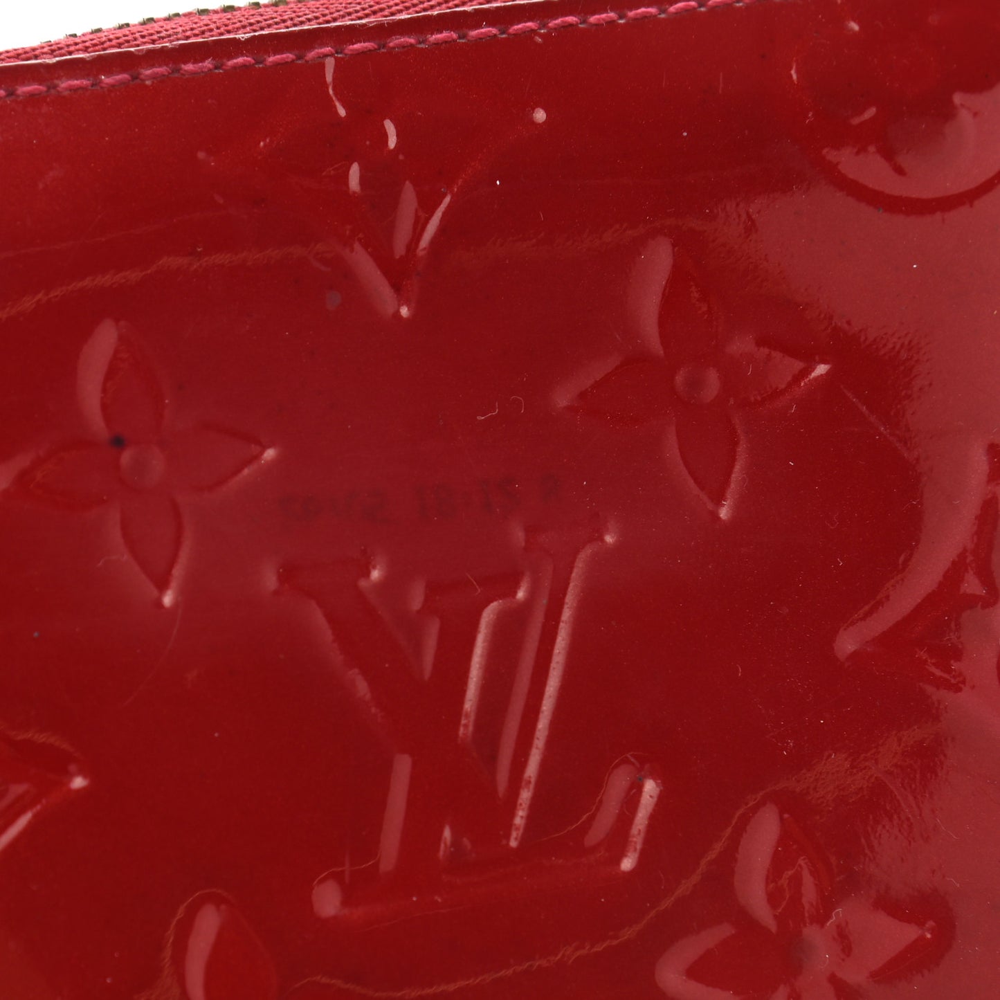 Vernis Zippy Coin Purse Pomme D'Amour