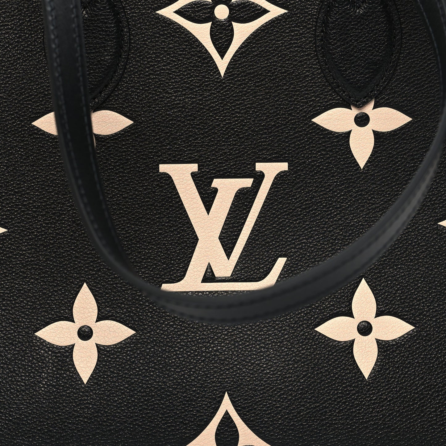 Empreinte Monogram Giant Onthego MM Black Beige