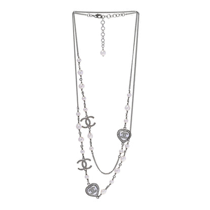 Chanel Pearl Crystal CC Heart Necklace Silver Pearly White 3 of 6
