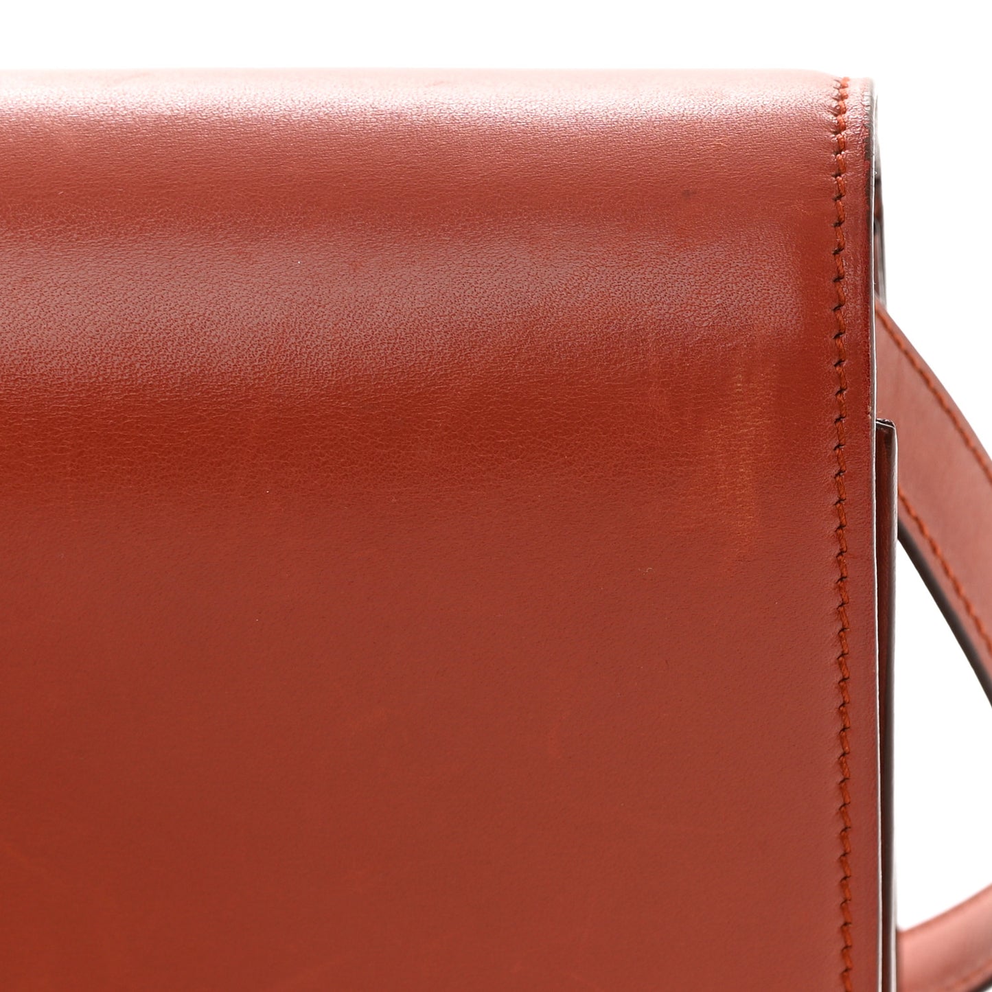 Box Calfskin Medium Classic Box Flap Bag Lipstick