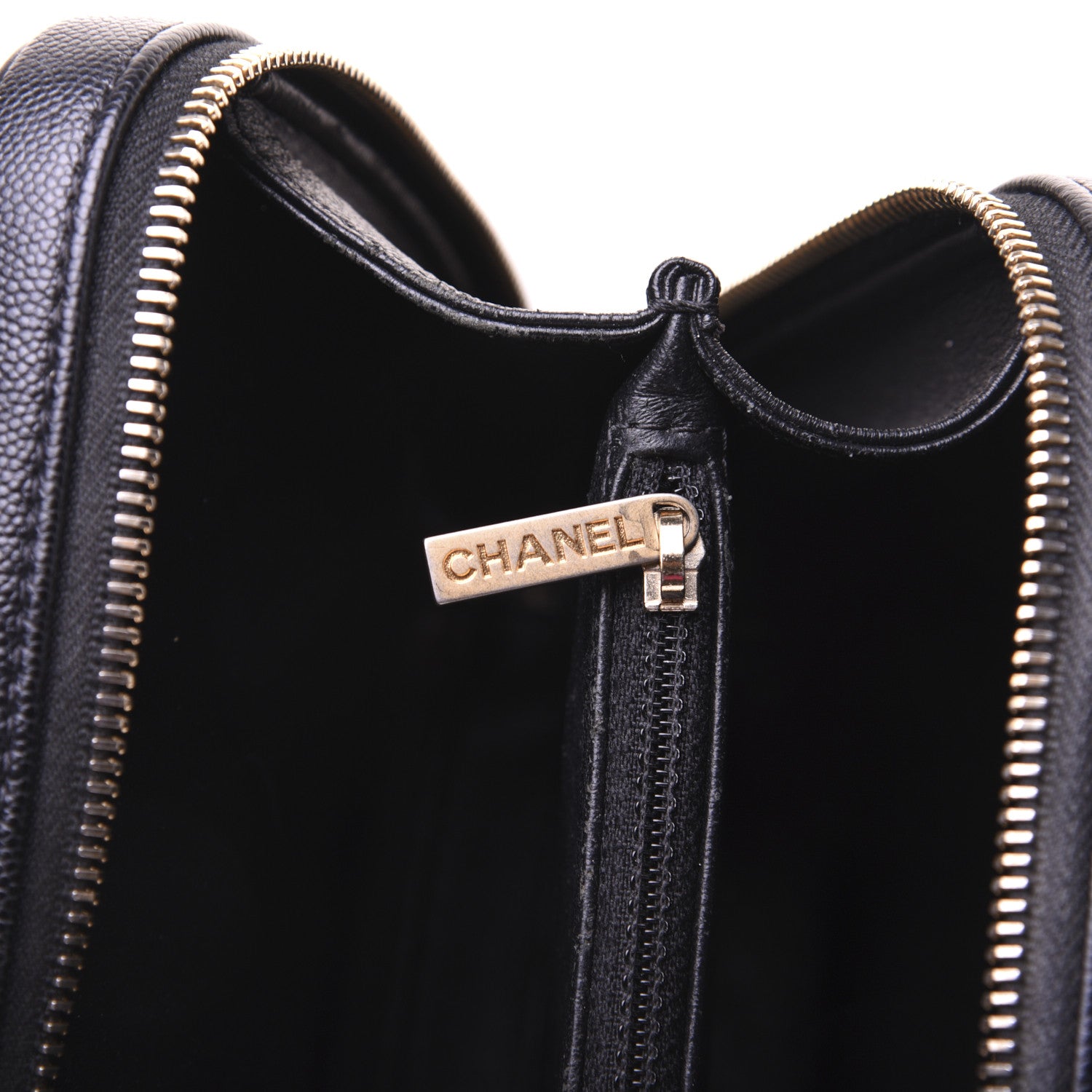 Chanel Caviar Quilted Medium CC Filigree Vanity Case Black 17 of 18