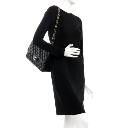 Chanel Caviar Quilted Jumbo Double Flap Black 3 of 12