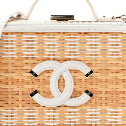 Chanel Raffia Calfskin CC Filigree Vanity Case White 8 of 10