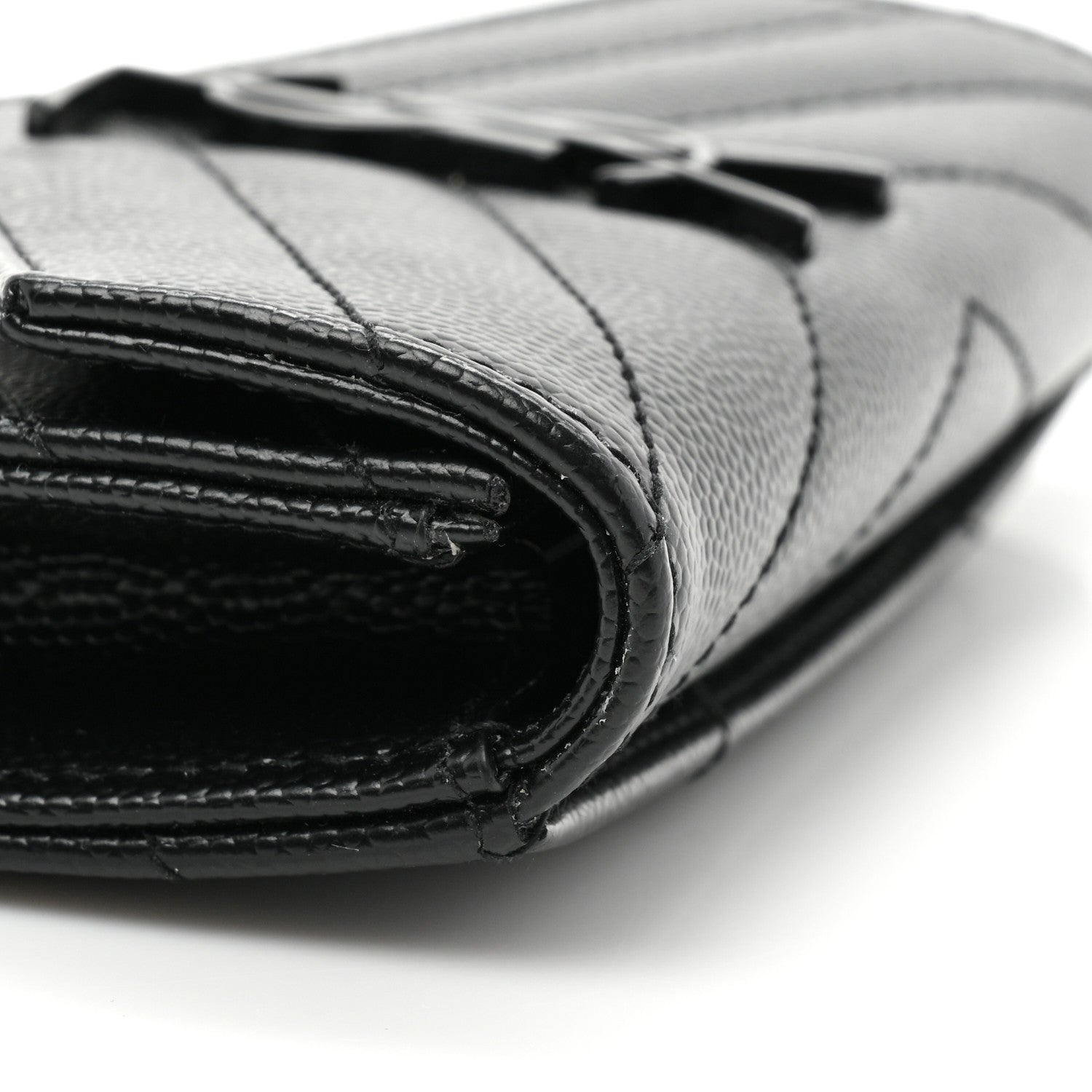 Saint Laurent Grain De Poudre Matelasse Chevron Small Monochrome Monogram Envelope Wallet Black 10 of 12