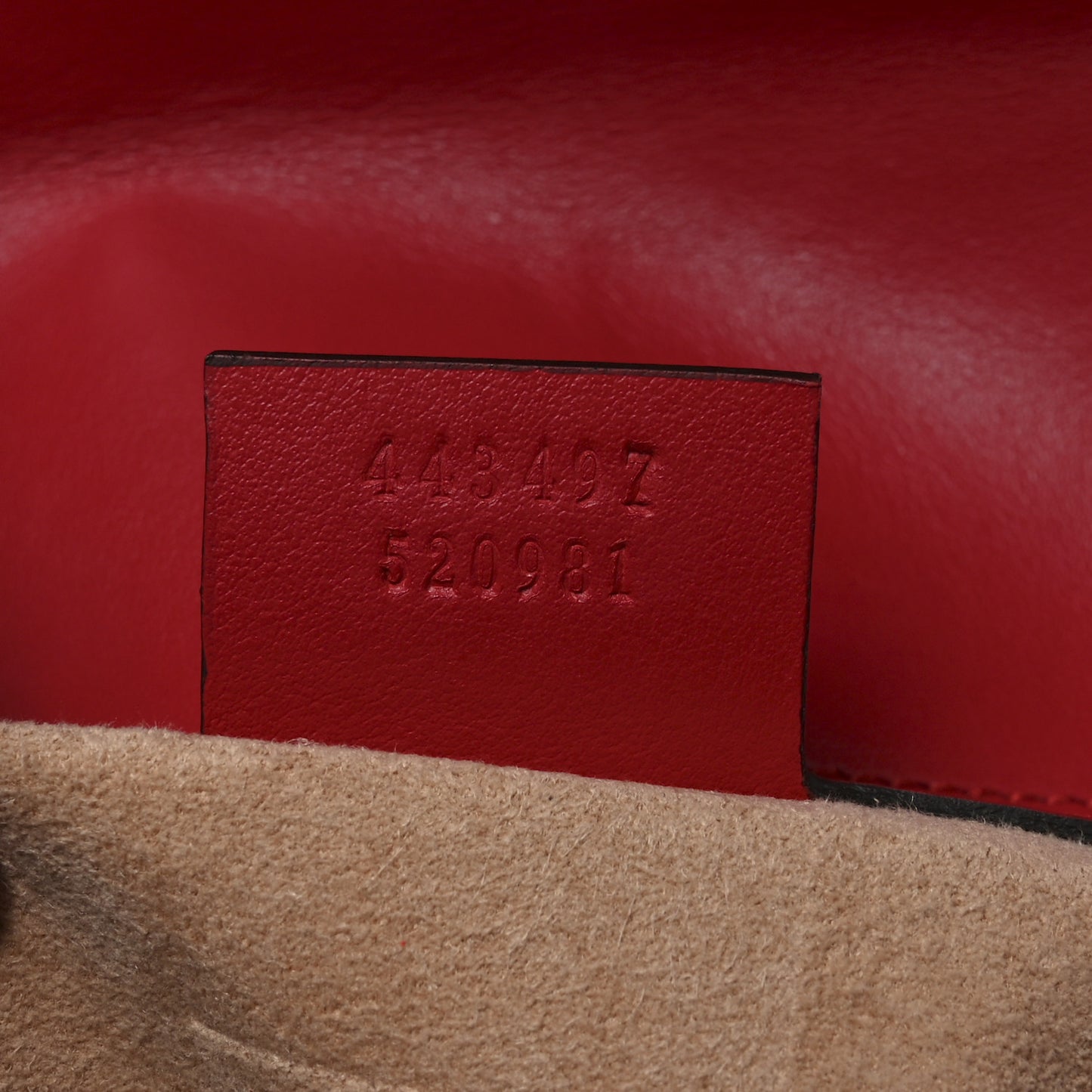 Calfskin Matelasse Small GG Marmont Shoulder Bag Hibiscus Red