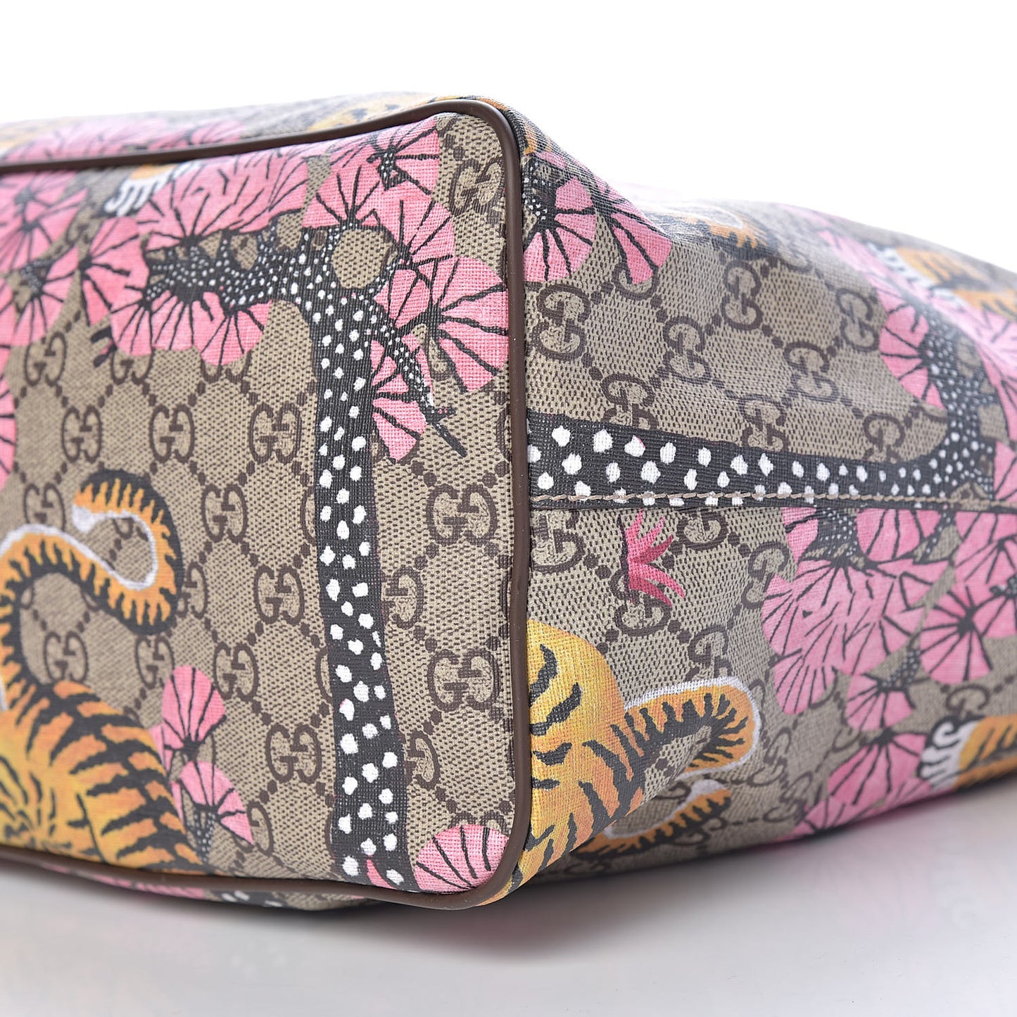 Soft GG Supreme Monogram Bengal Medium Crossbody Tote Beige Pink