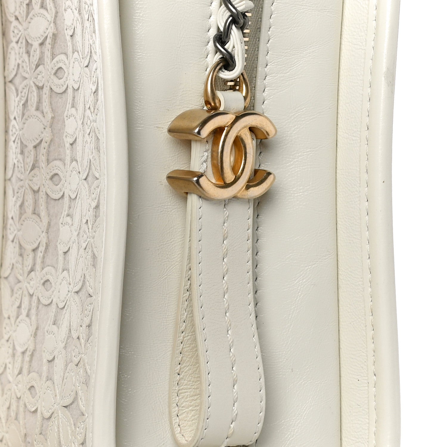 Chanel Calfskin Wool Felt Embossed Small Gabrielle Logo Hobo White 12 of 13