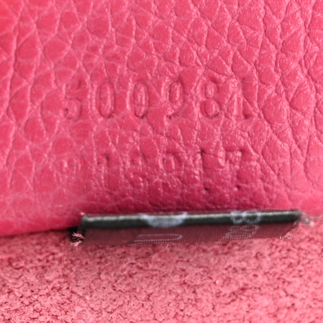 Gucci Pebbled Calfskin Medium Logo Portfolio Clutch  Pink Green 7 of 15
