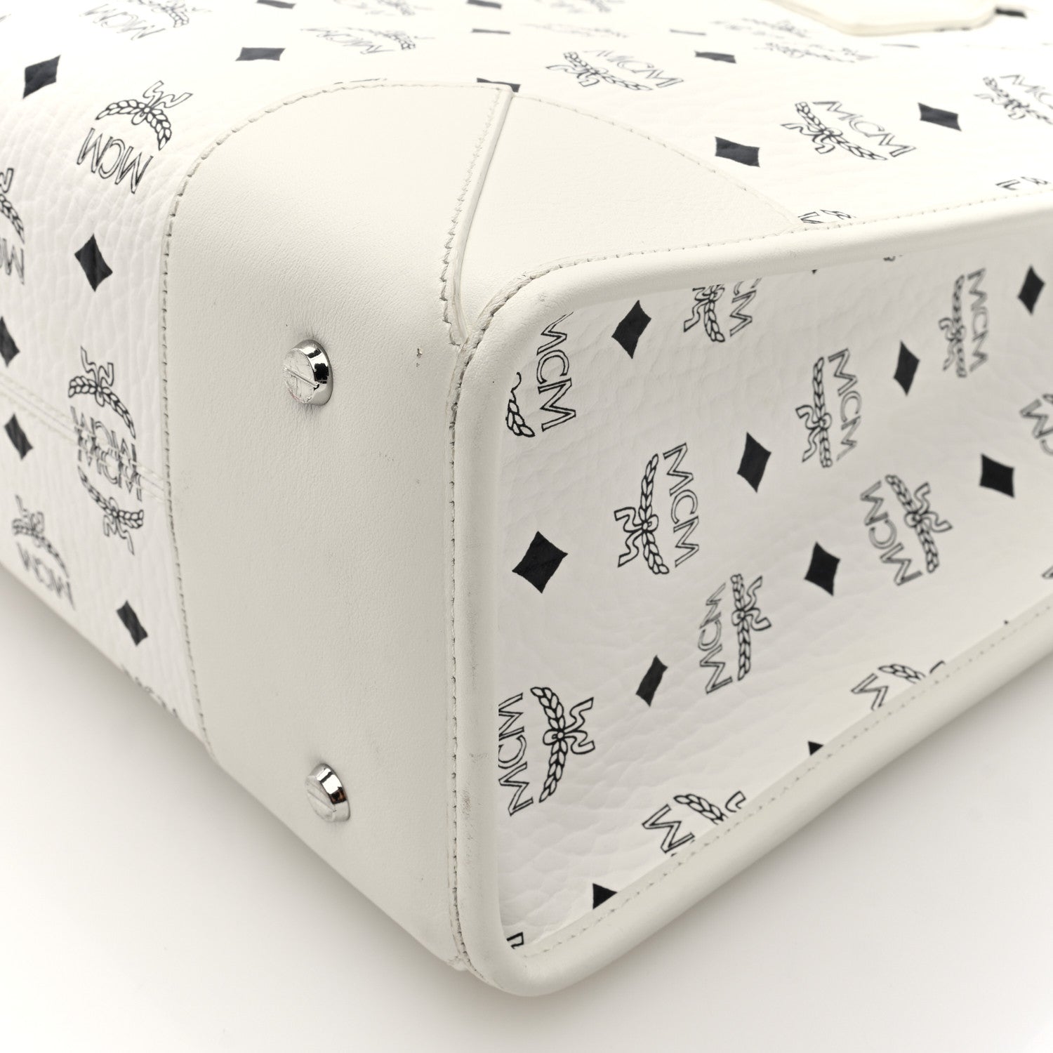 MCM Visetos Large Munchen Tote White 10 of 10