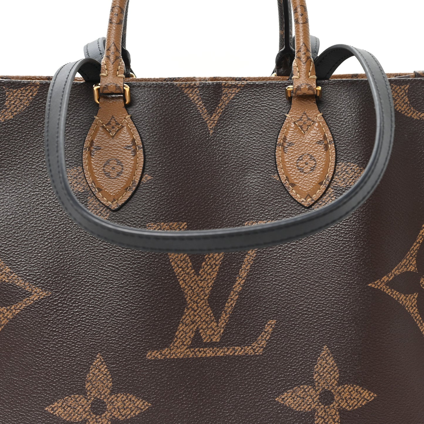 Reverse Monogram Giant Onthego MM