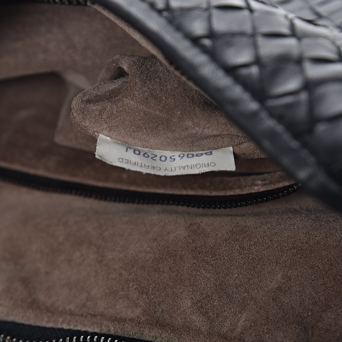Nappa Intrecciato Large Veneta Hobo Black