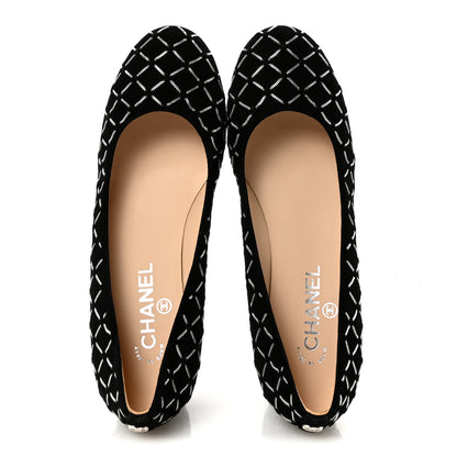 Chanel Kid Suede Chain Quilted Pumps 40 Black 2 of 9