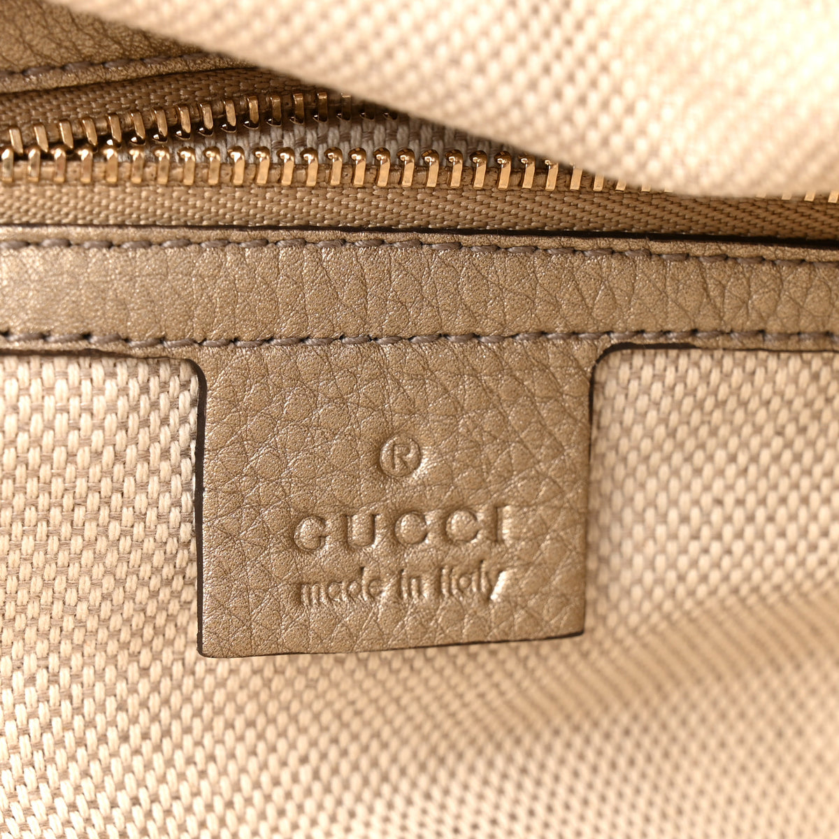 Metallic Pebbled Calfskin Medium Soho Chain Hobo Golden Beige