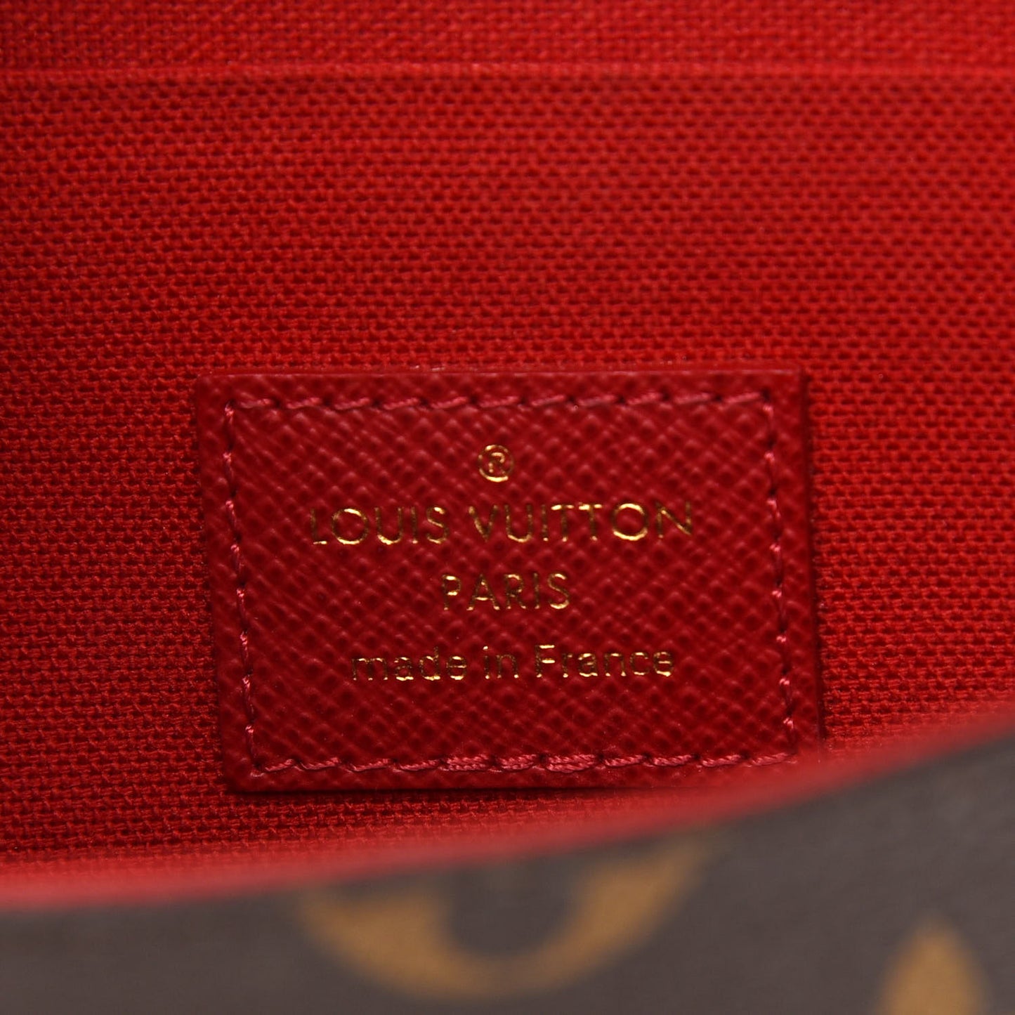 Monogram World Tour Pochette Felicie