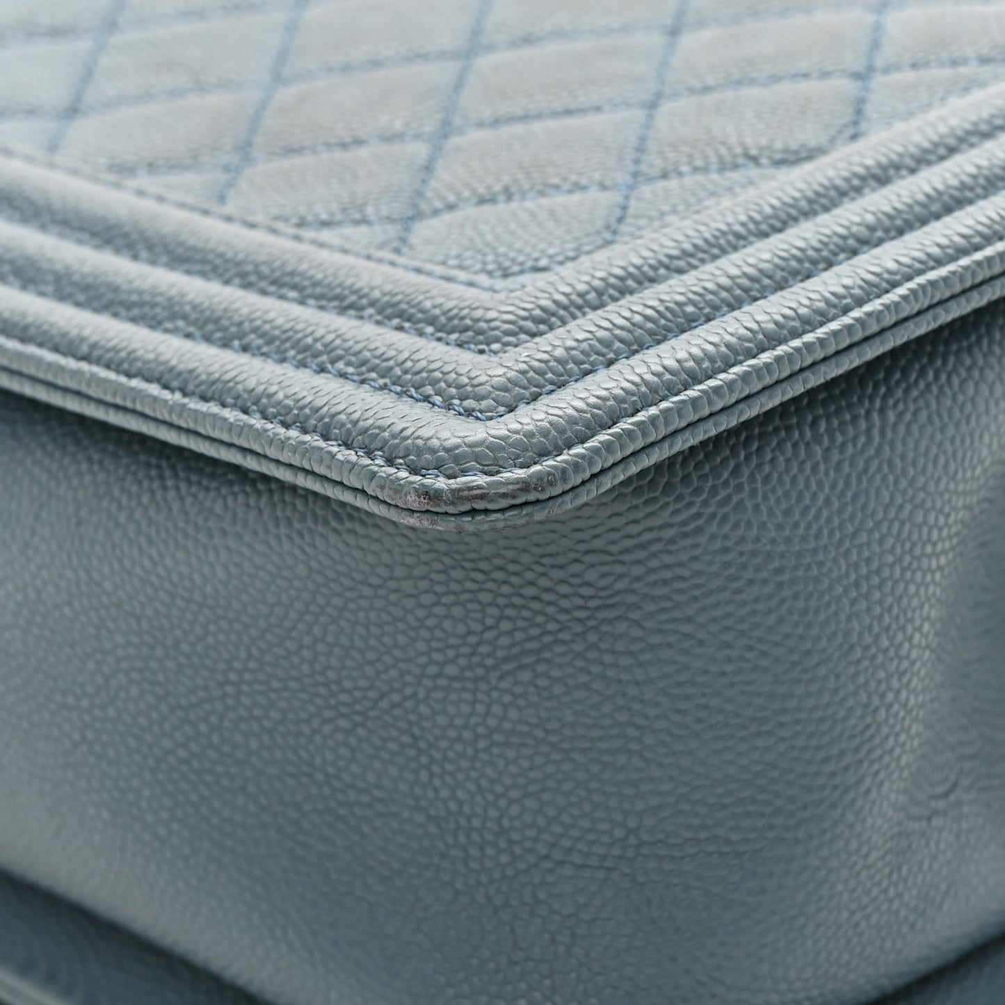Caviar Quilted Medium Boy Flap Blue