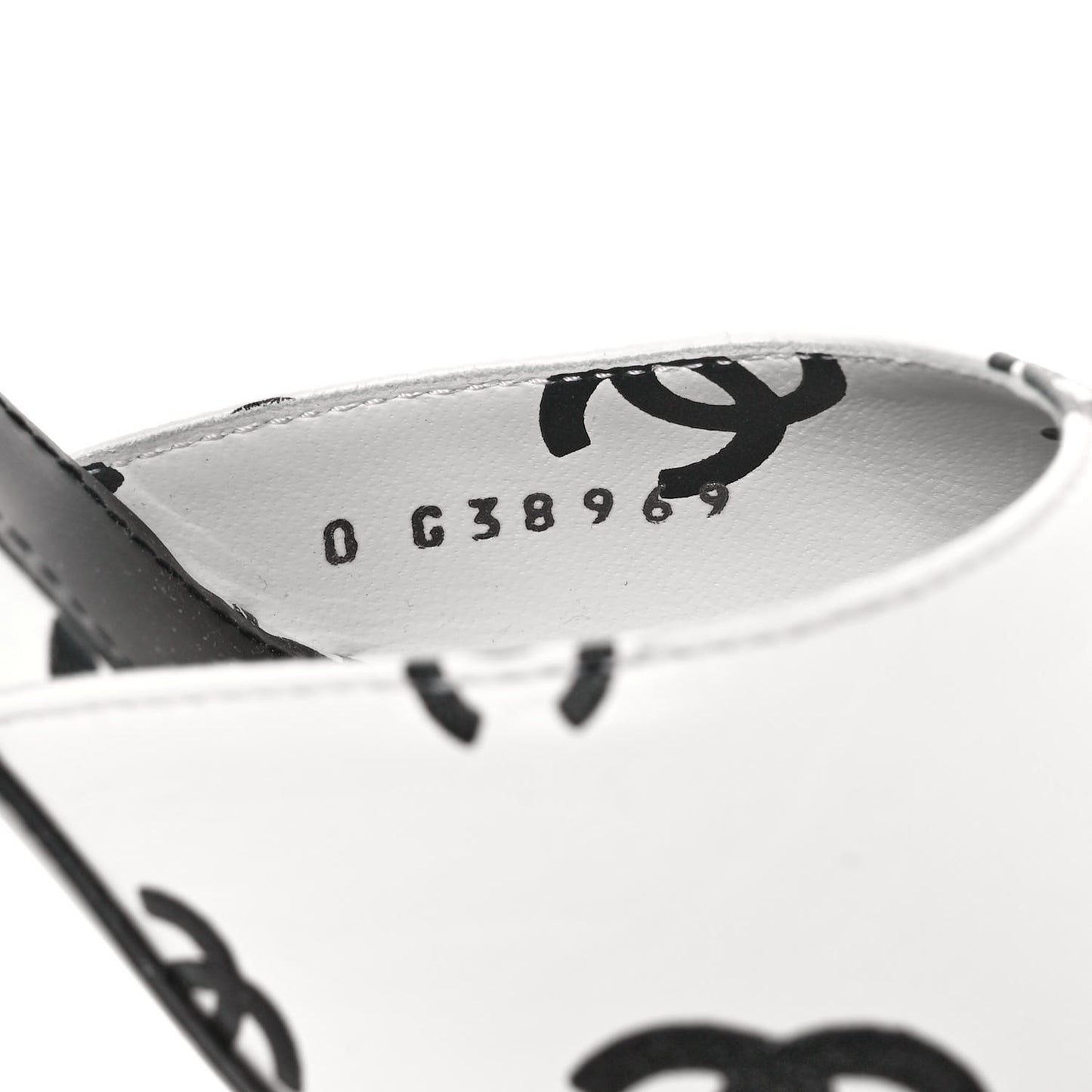 Lambskin Printed Coco Beach Sandals 37 White Black