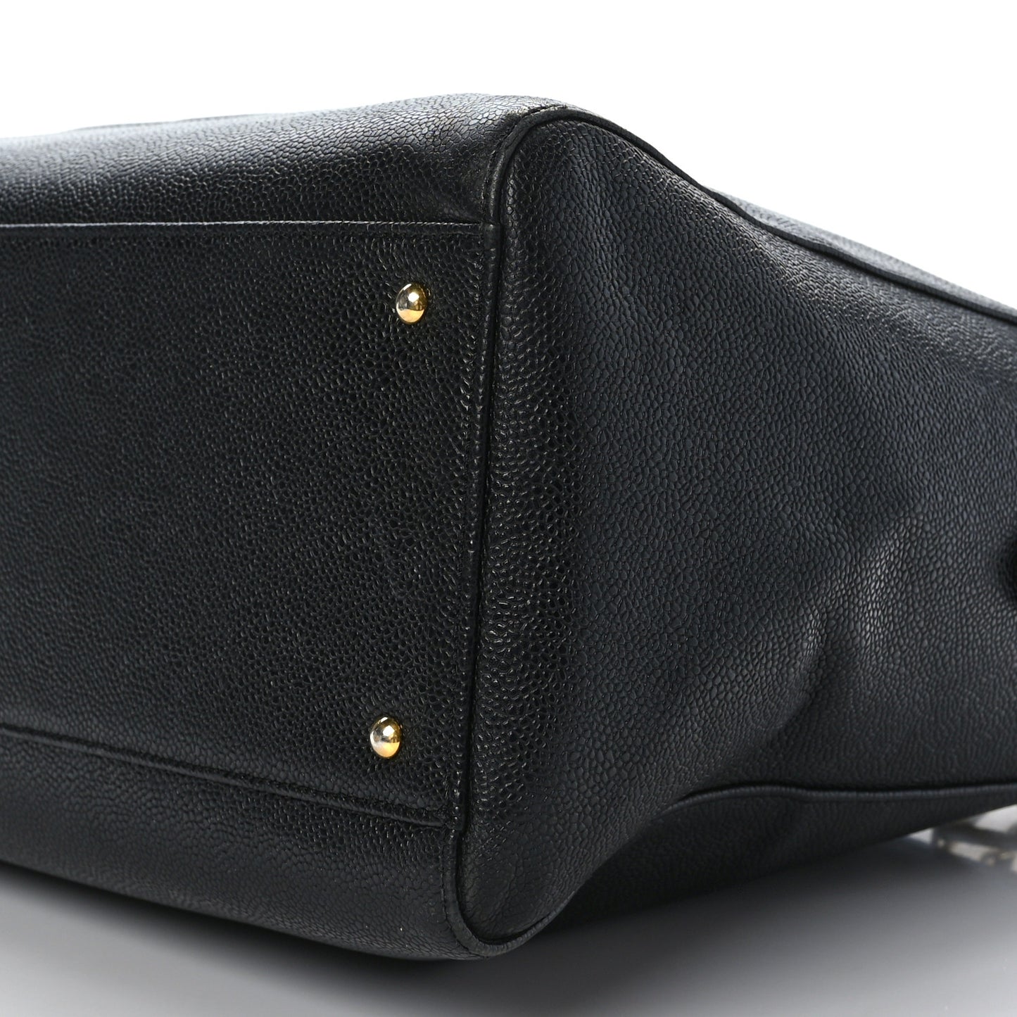 Caviar Large CC Shoulder Bag Black
