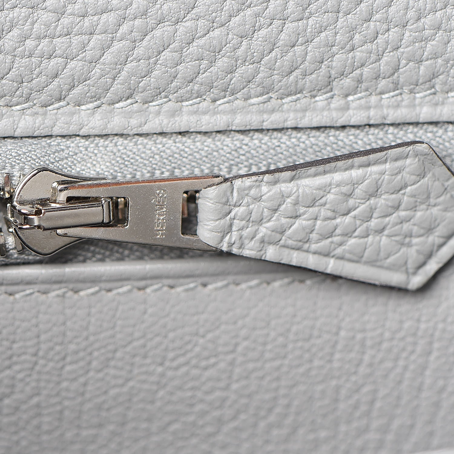 Hermes Togo Kelly Retourne 28 Gris Mouette 24 of 40