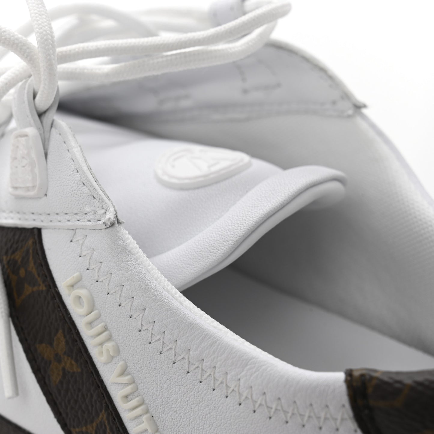 Monogram Calfskin Womens LV Sneakerina 39 White