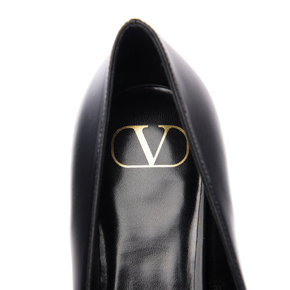 Valentino Garavani Nappa Vlogo Flats 37.5 Black 7 of 9