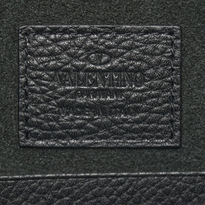 Valentino Garavani Pebbled Calfskin Large Rockstud Envelope Clutch Black 6 of 6