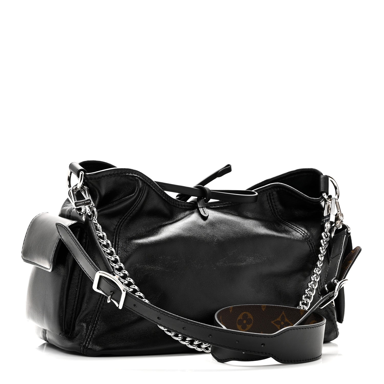【ちゃんはる】Louis Vuitton ブラックボディバッグ Louis Vuitton Lambskin CarryAll Vibe MM Black 1848311 – FASHIONPHILE