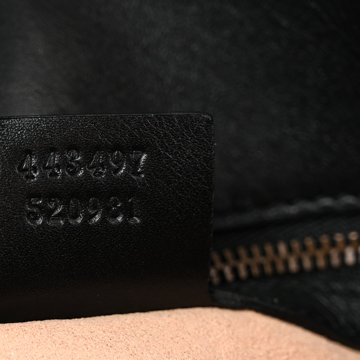 Calfskin Matelasse Small GG Marmont Shoulder Bag Black