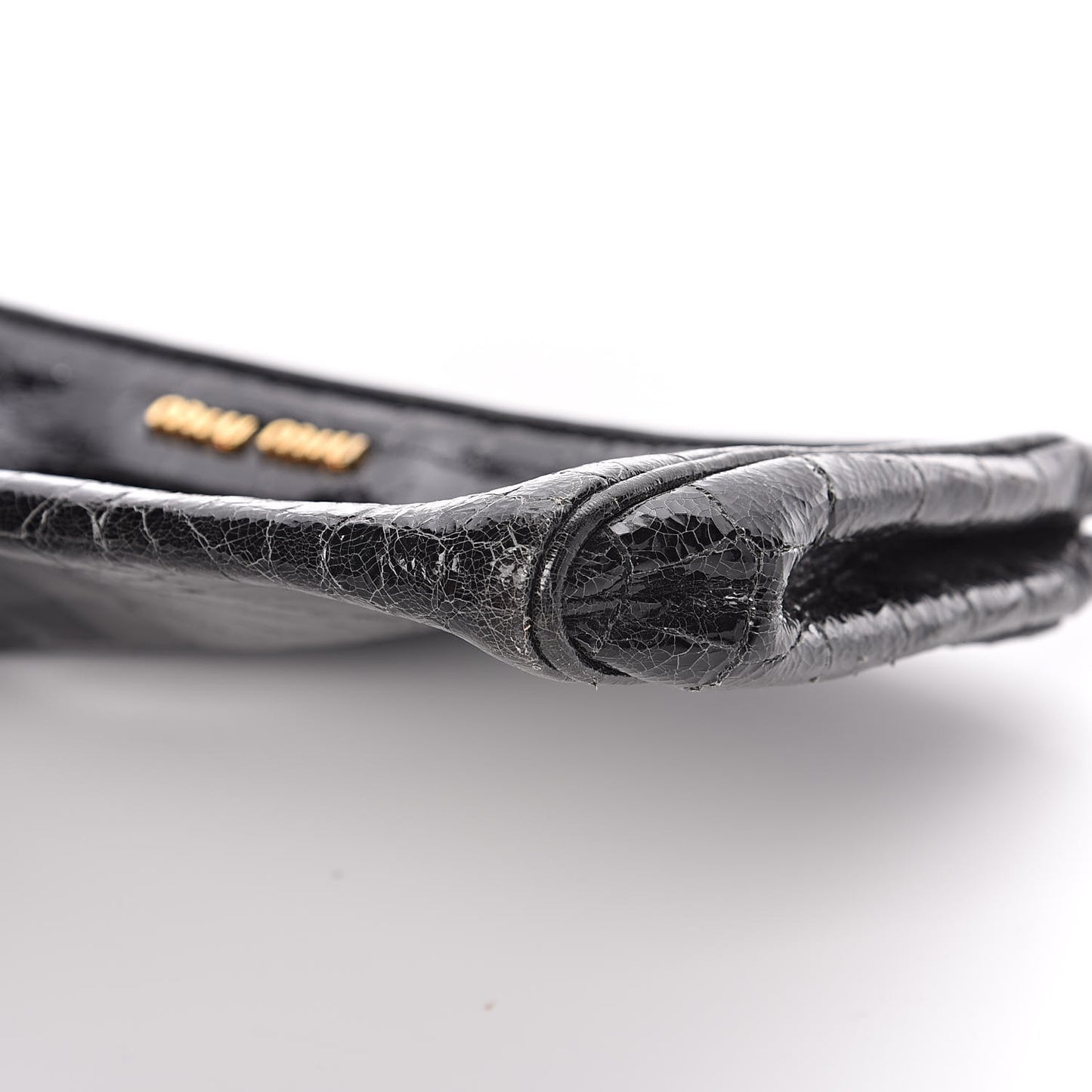 Embossed Crocodile Glazed Calfskin Wristlet Black