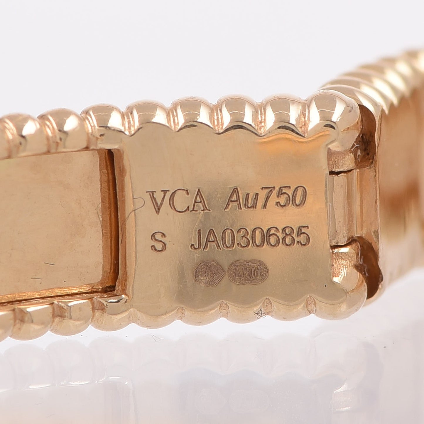 18K Yellow Gold Perlee Signature Bangle Bracelet S