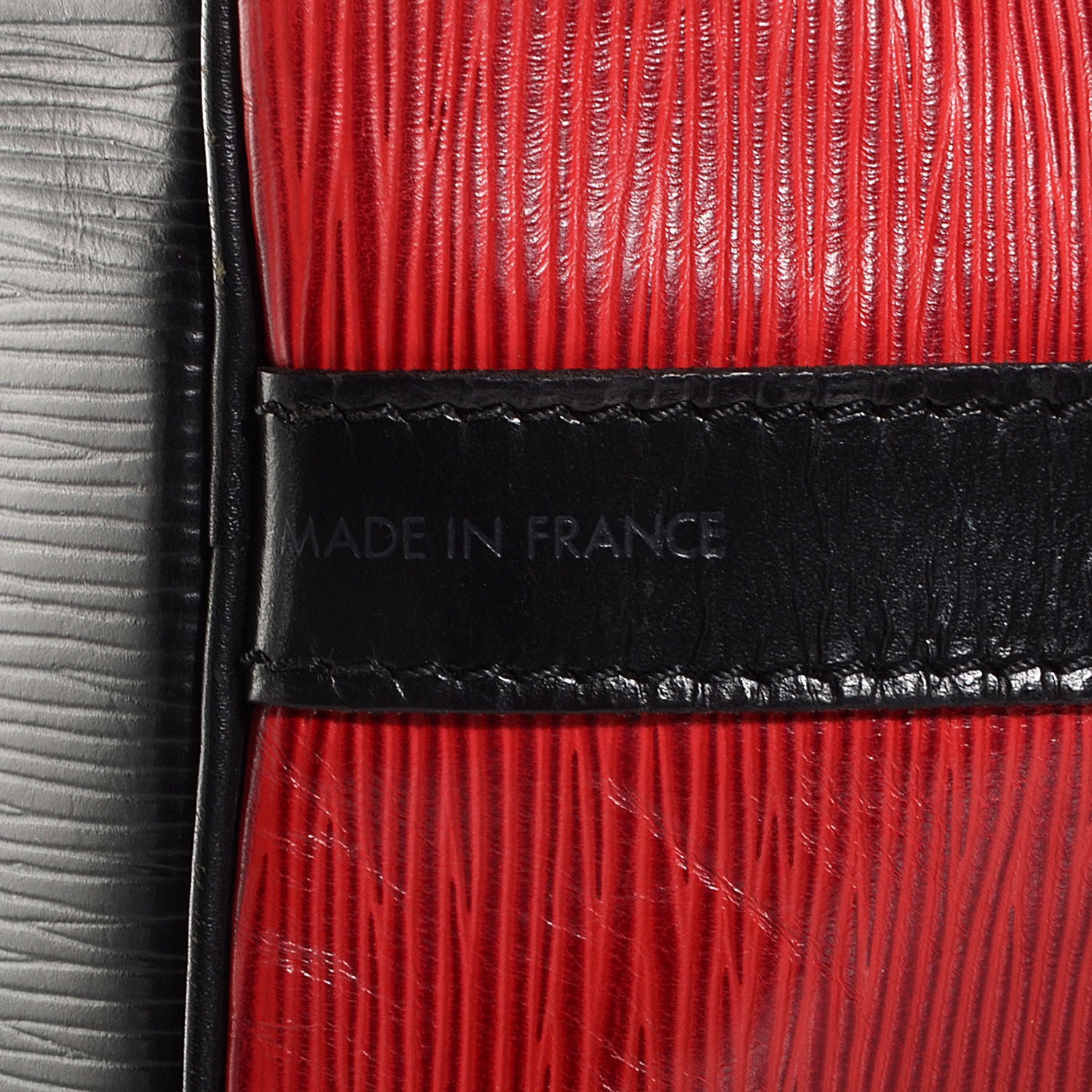 Louis Vuitton Epi Petit Noe Red Black 8 of 8