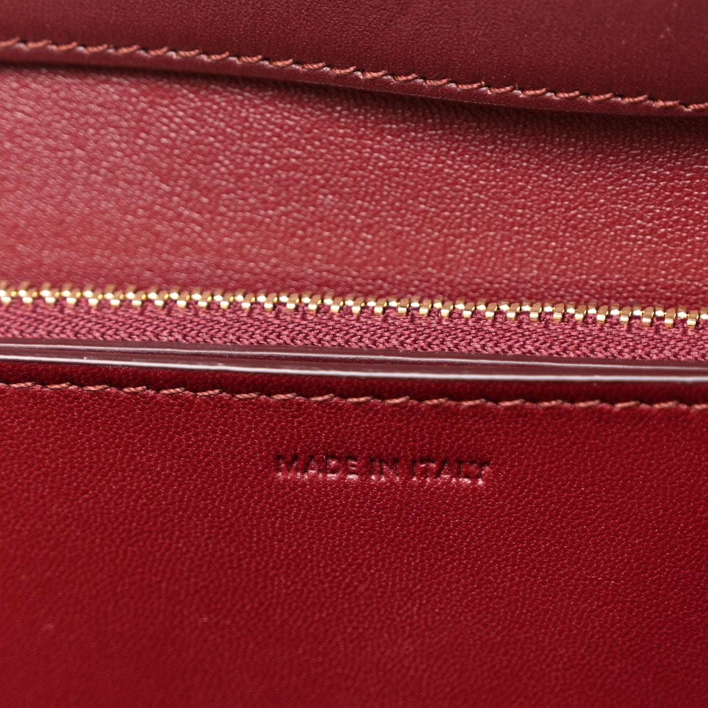 Box Calfskin Medium Classic Box Flap Bag Burgundy