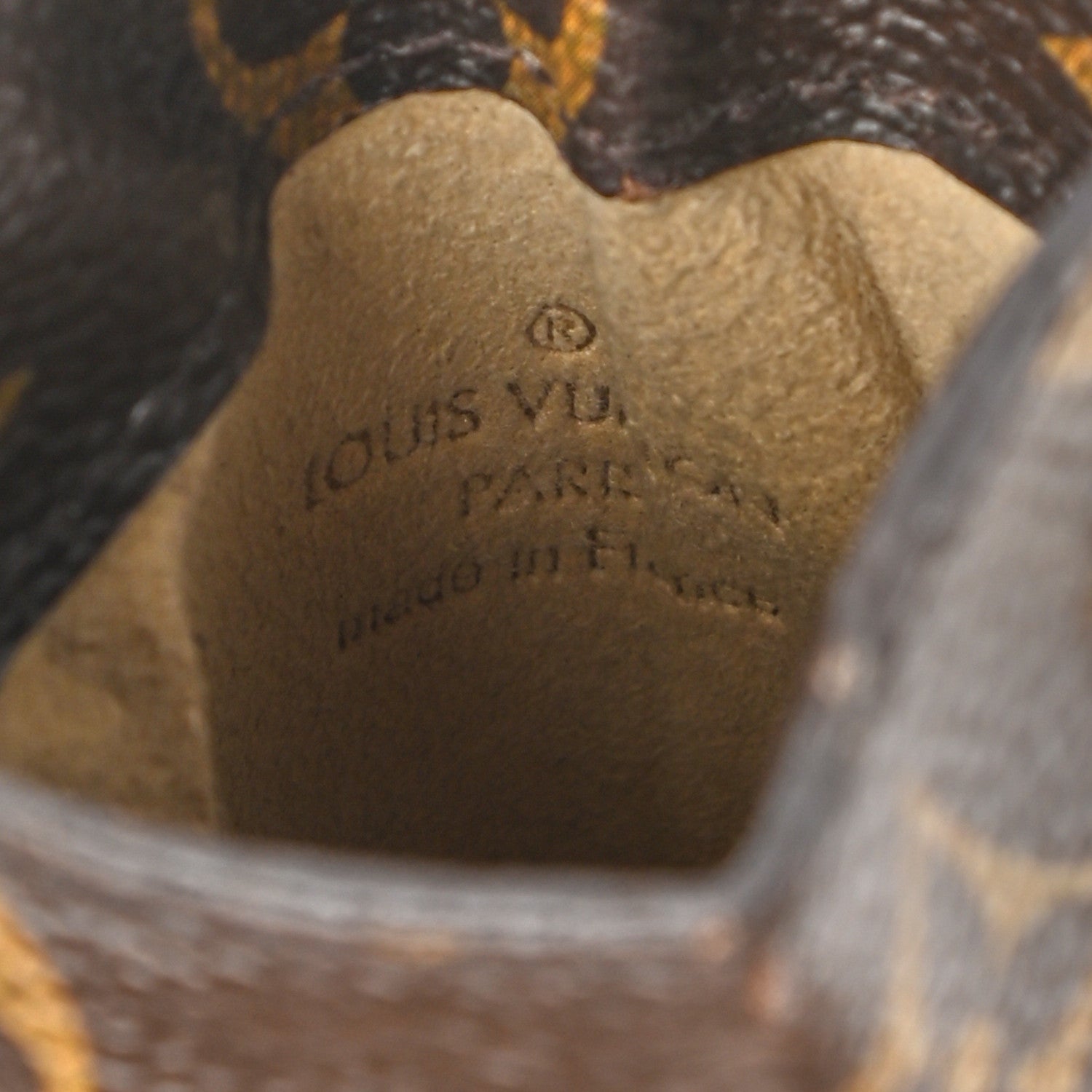Louis Vuitton Monogram Sunglasses Case MM 5 of 6