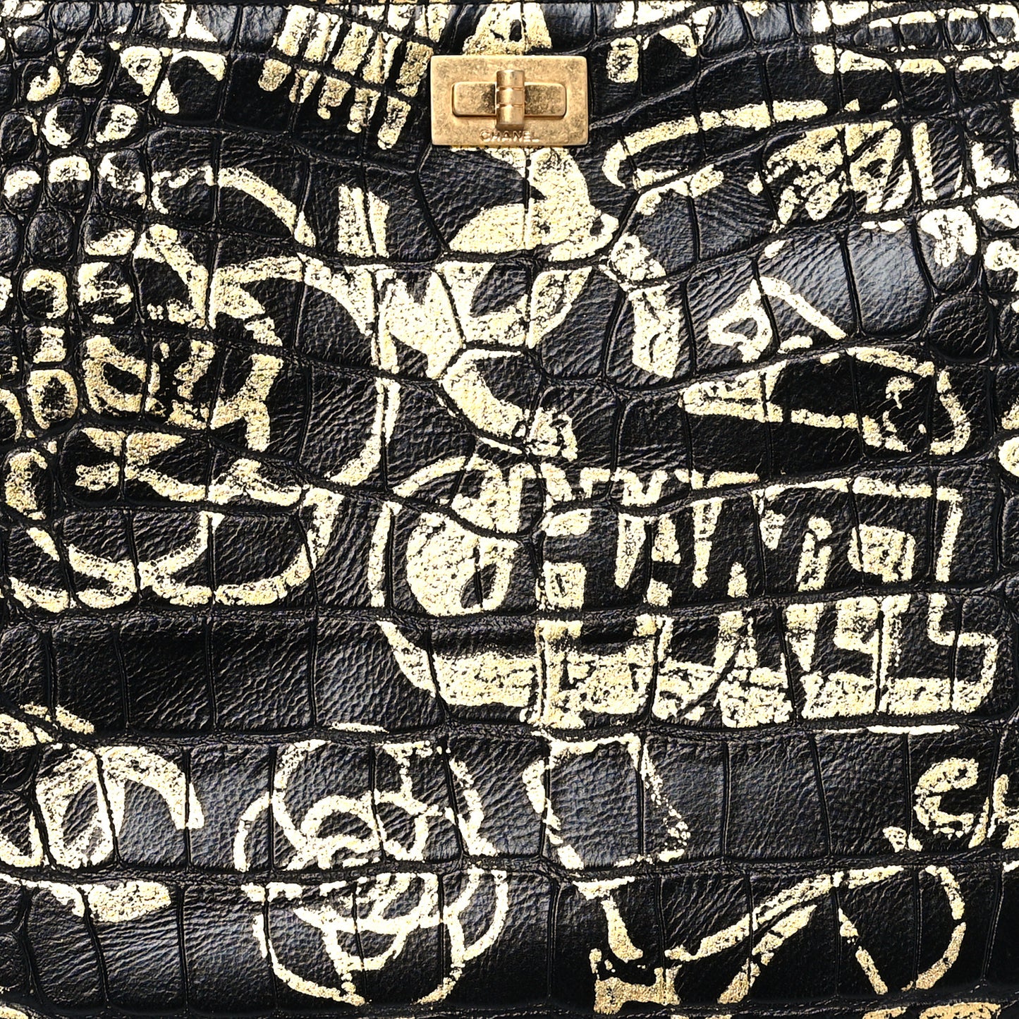 Calfskin Crocodile Embossed Graffiti 2.55 Medium Cocodile Reissue Cosmetic Case Black Gold