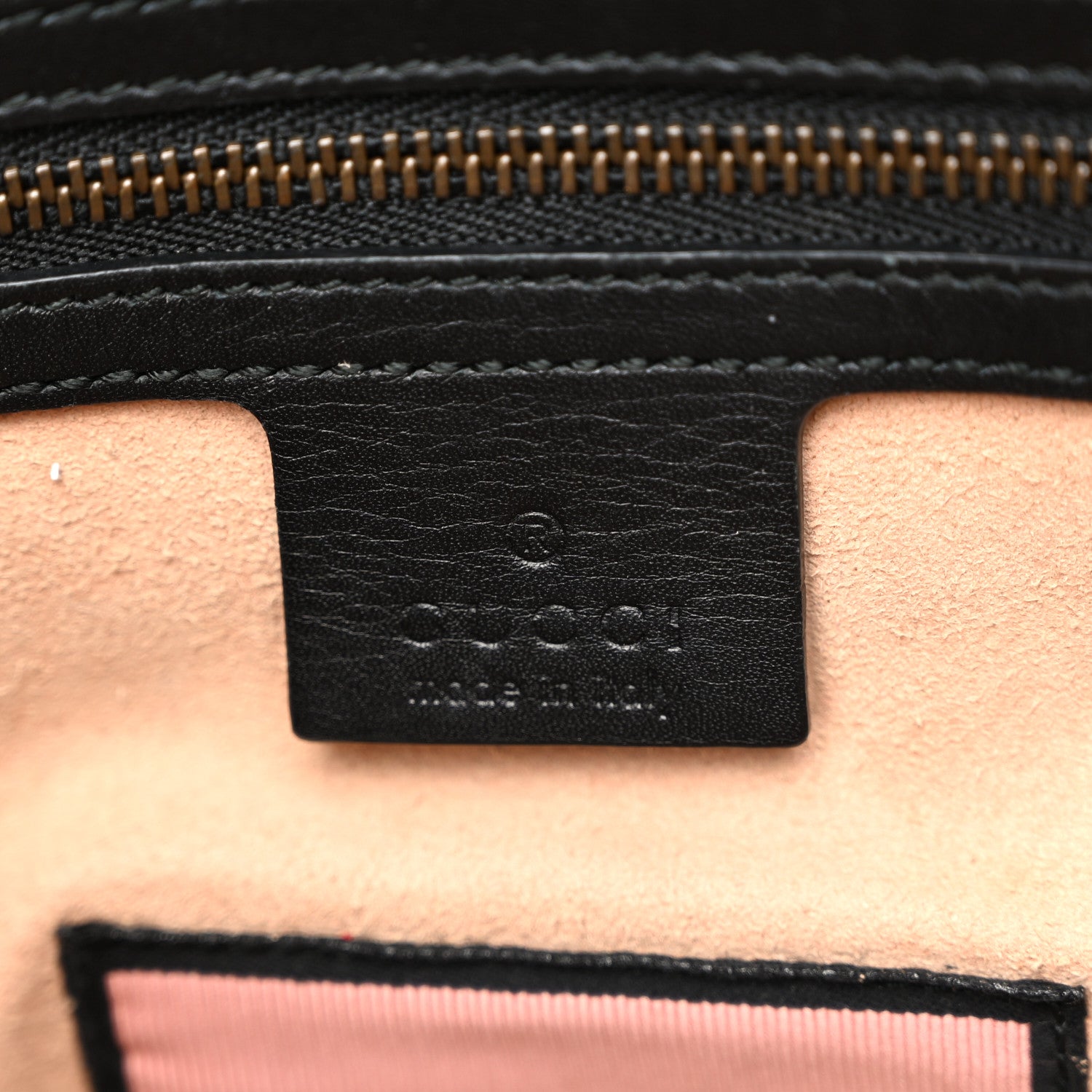Gucci Calfskin Matelasse GucciGhost Medium GG Marmont Chain Shoulder Bag Black New Acquamarine 5 of 11