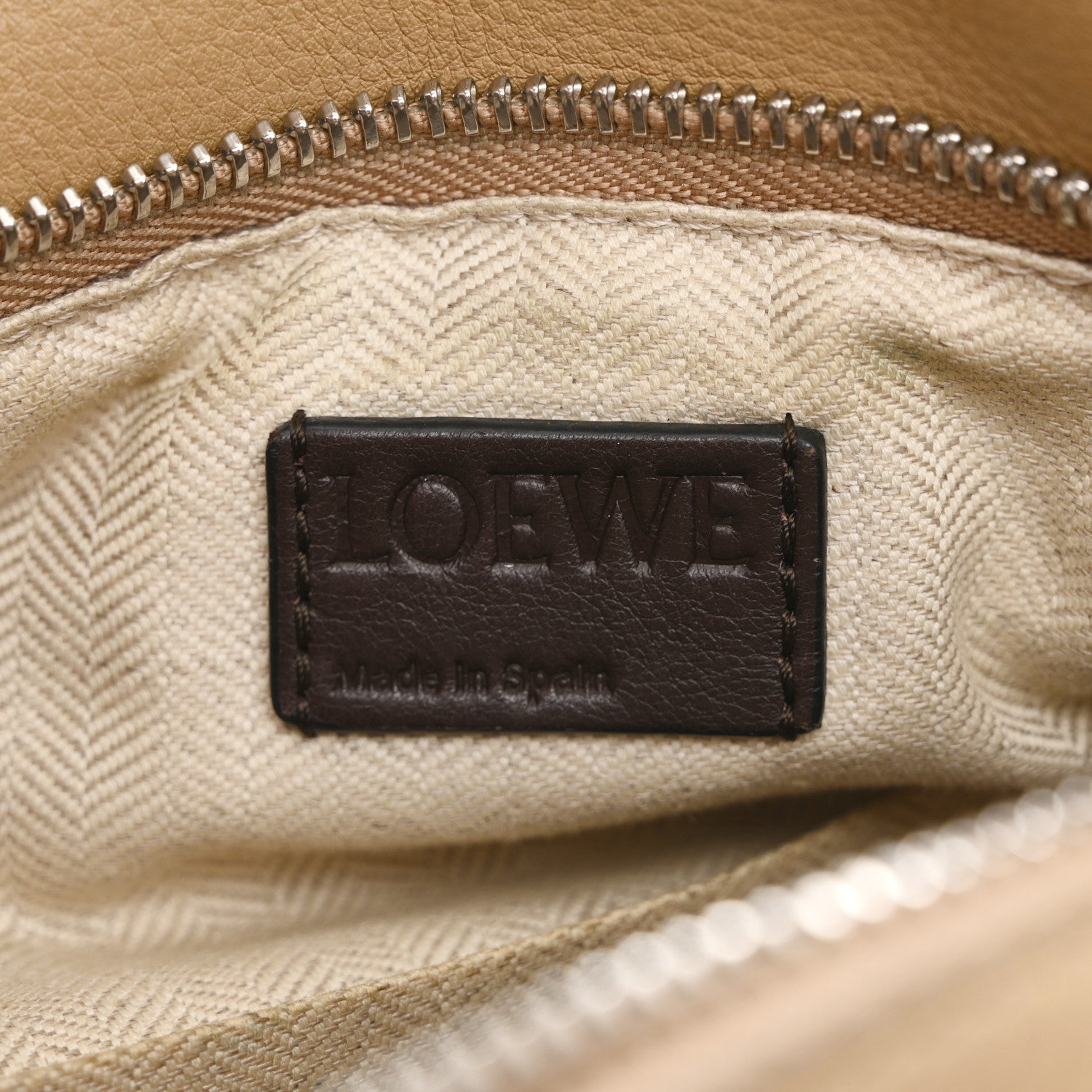 Loewe Calfskin Small Puzzle Bag Mocca Multicolor 1872479