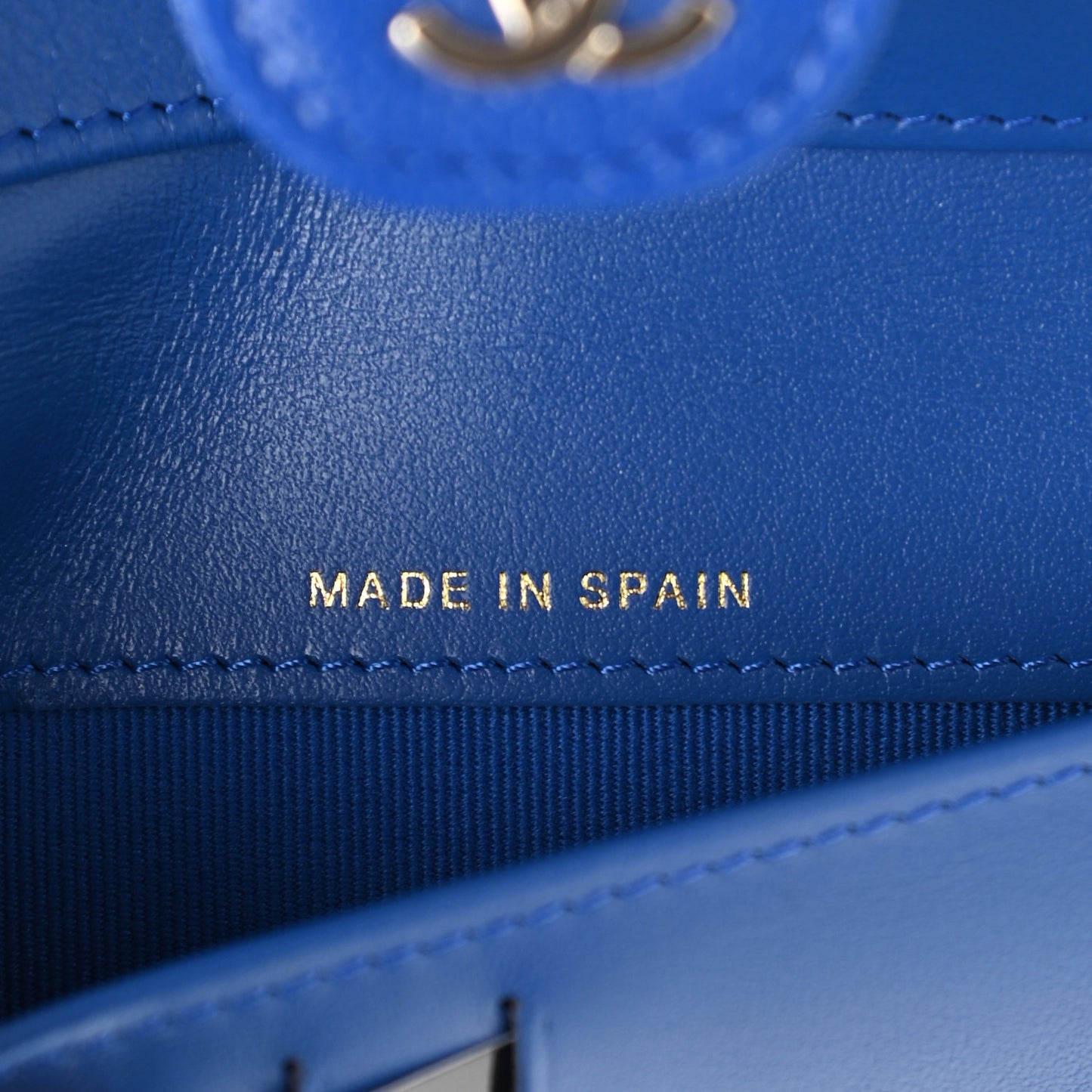 Caviar Quilted Medium Flap Wallet Blue