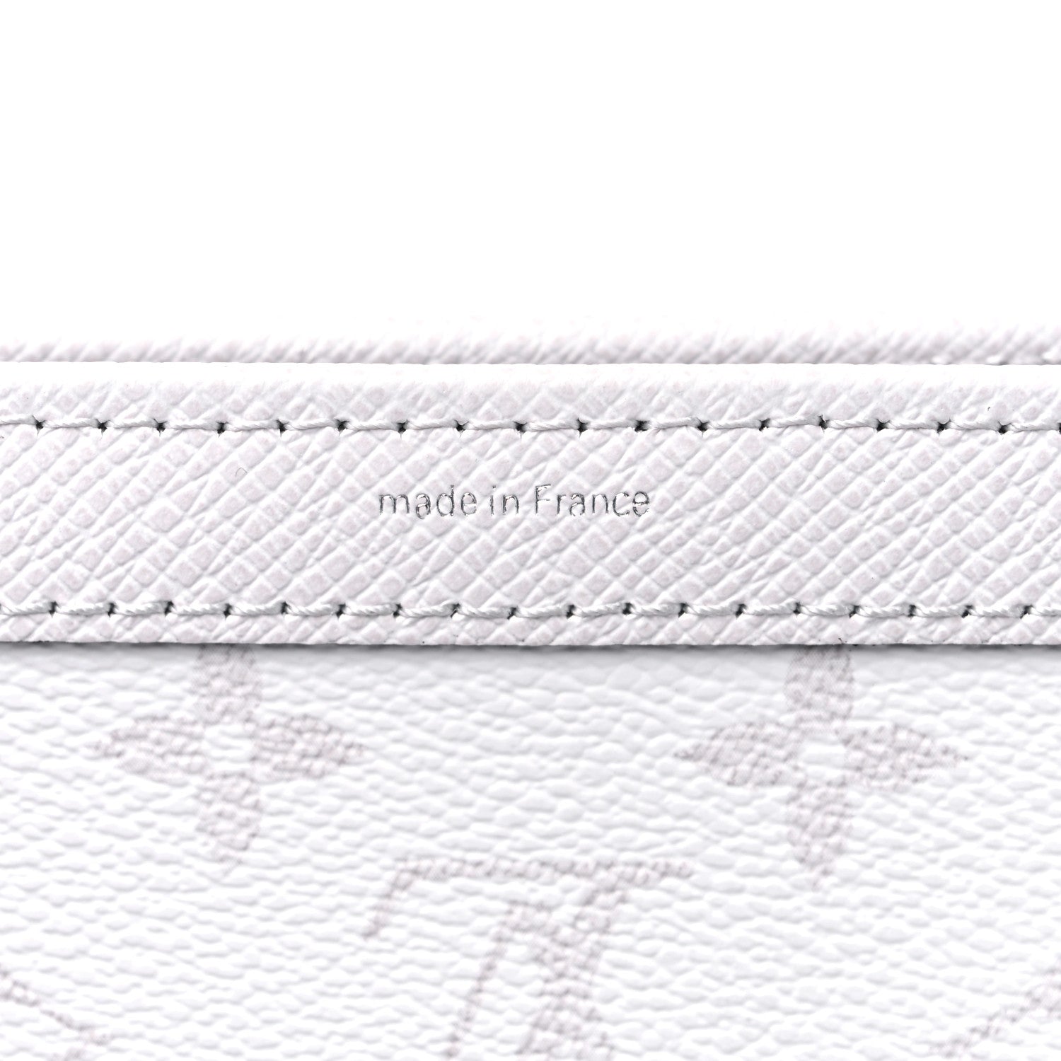 Louis Vuitton Taiga Monogram Gaston Wearable Wallet Optic White 7 of 9