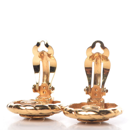 Chanel Round CC Clip On Earrings Gold 4 of 5