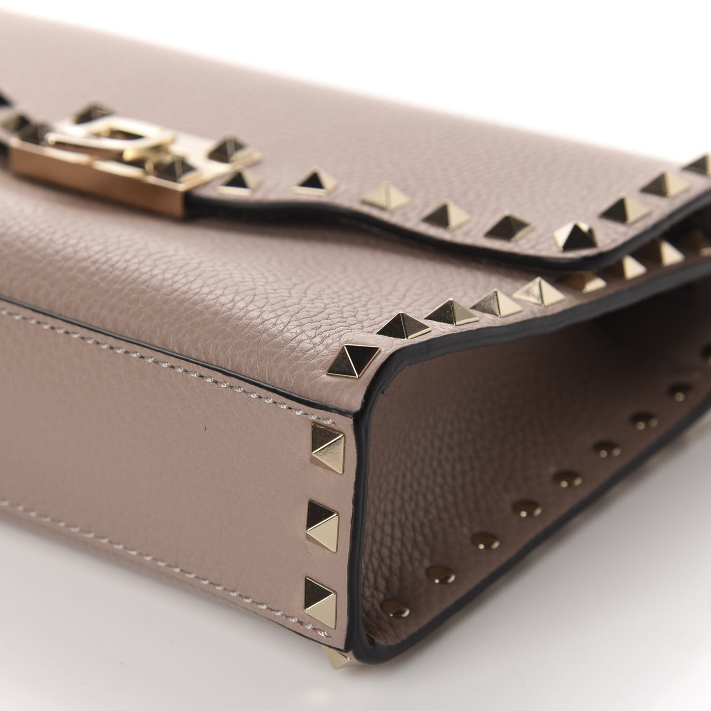 Pebbled Calfskin Medium Rockstud Flip Lock Crossbody Bag Poudre