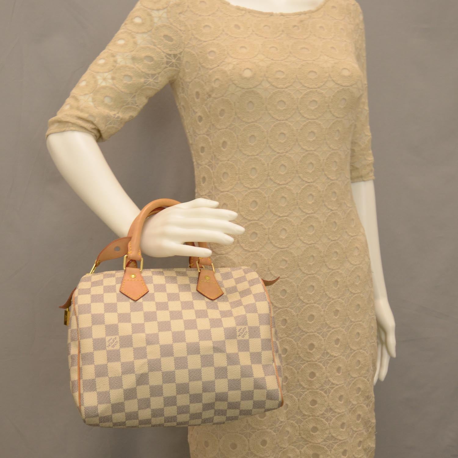 Louis Vuitton Damier Azur Speedy 25 2 of 9