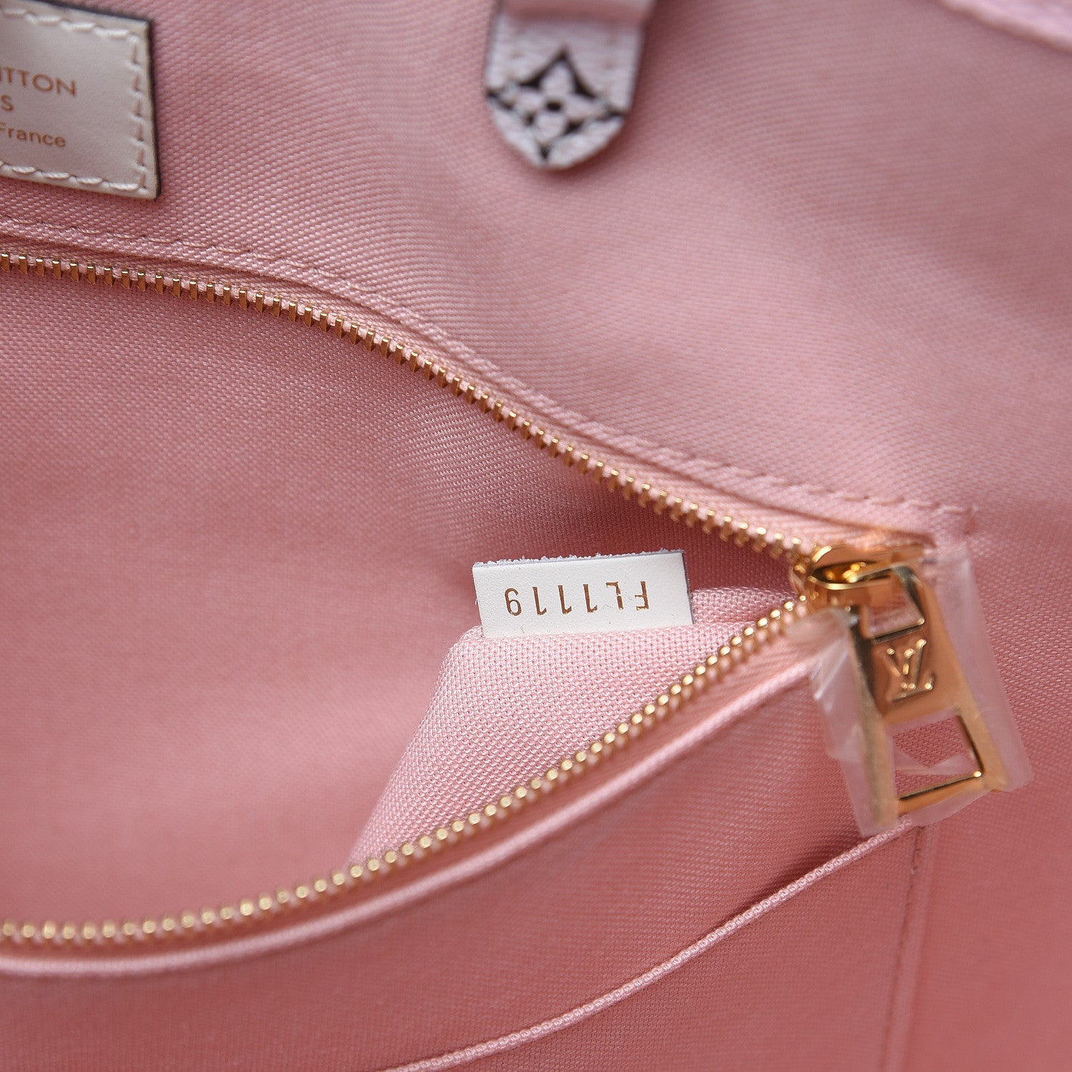 Louis Vuitton Monogram Giant Onthego GM Rouge Rose 7 of 11