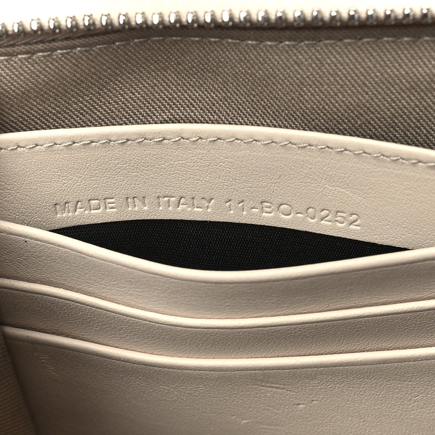 Christian Dior Coated Canvas CD Diamond Messenger Pouch Natural 8 of 10