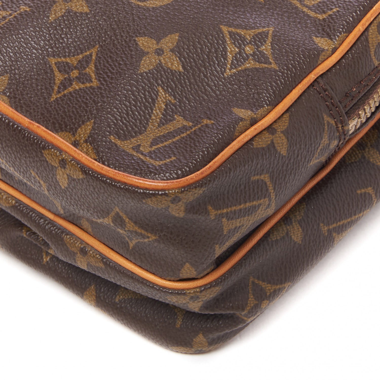 Louis Vuitton Monogram Amazone PM 5 of 7