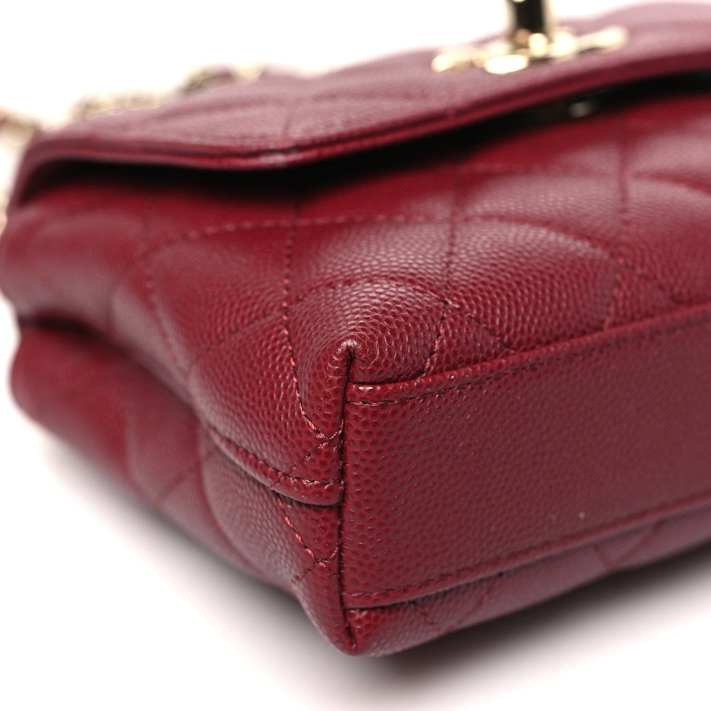 Caviar Quilted Coco Handle Clutch With Chain Burgundy