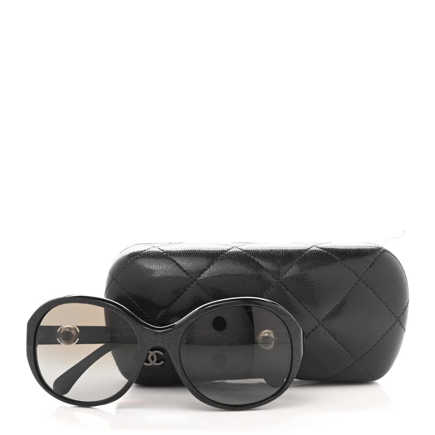 CHANEL サングラス ブラック　クリアー　真珠　レース柄　5211-H Chanel CC Pearl Sunglasses 5211-H Black 1059640 – FASHIONPHILE
