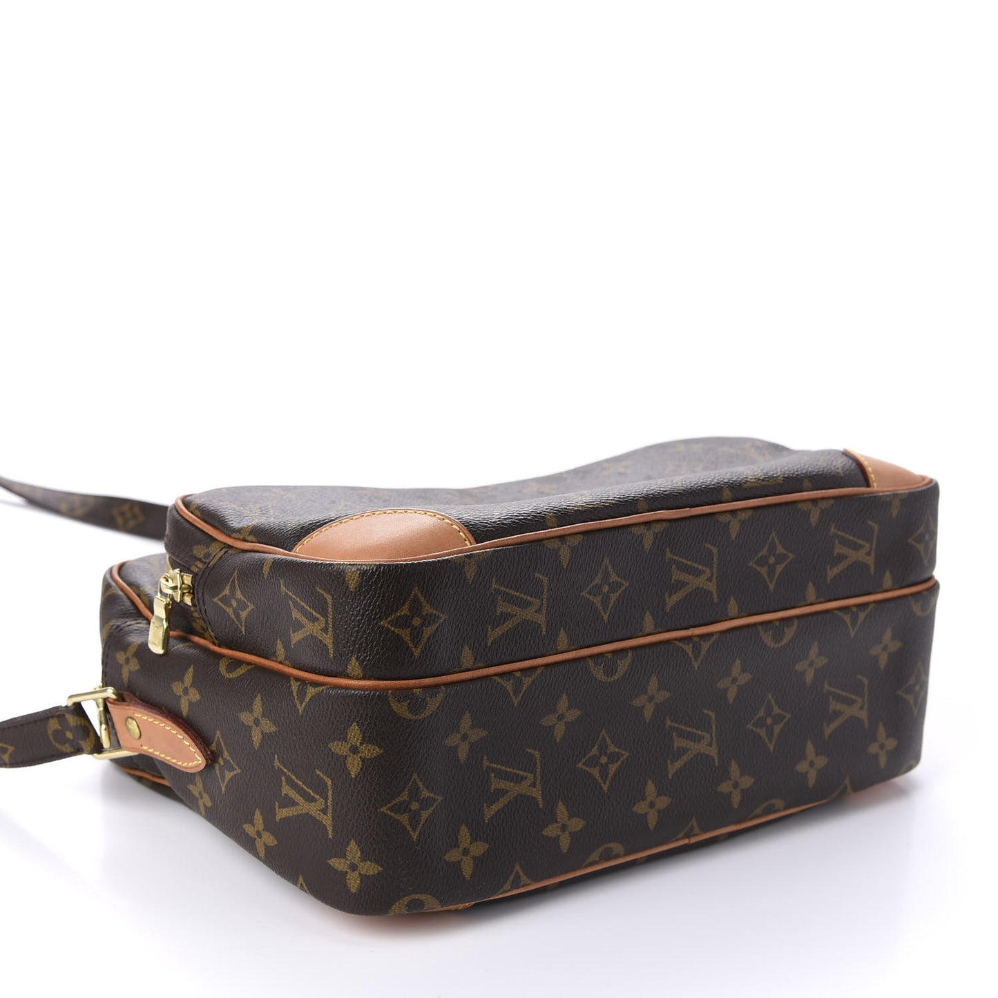 Monogram Nil 28