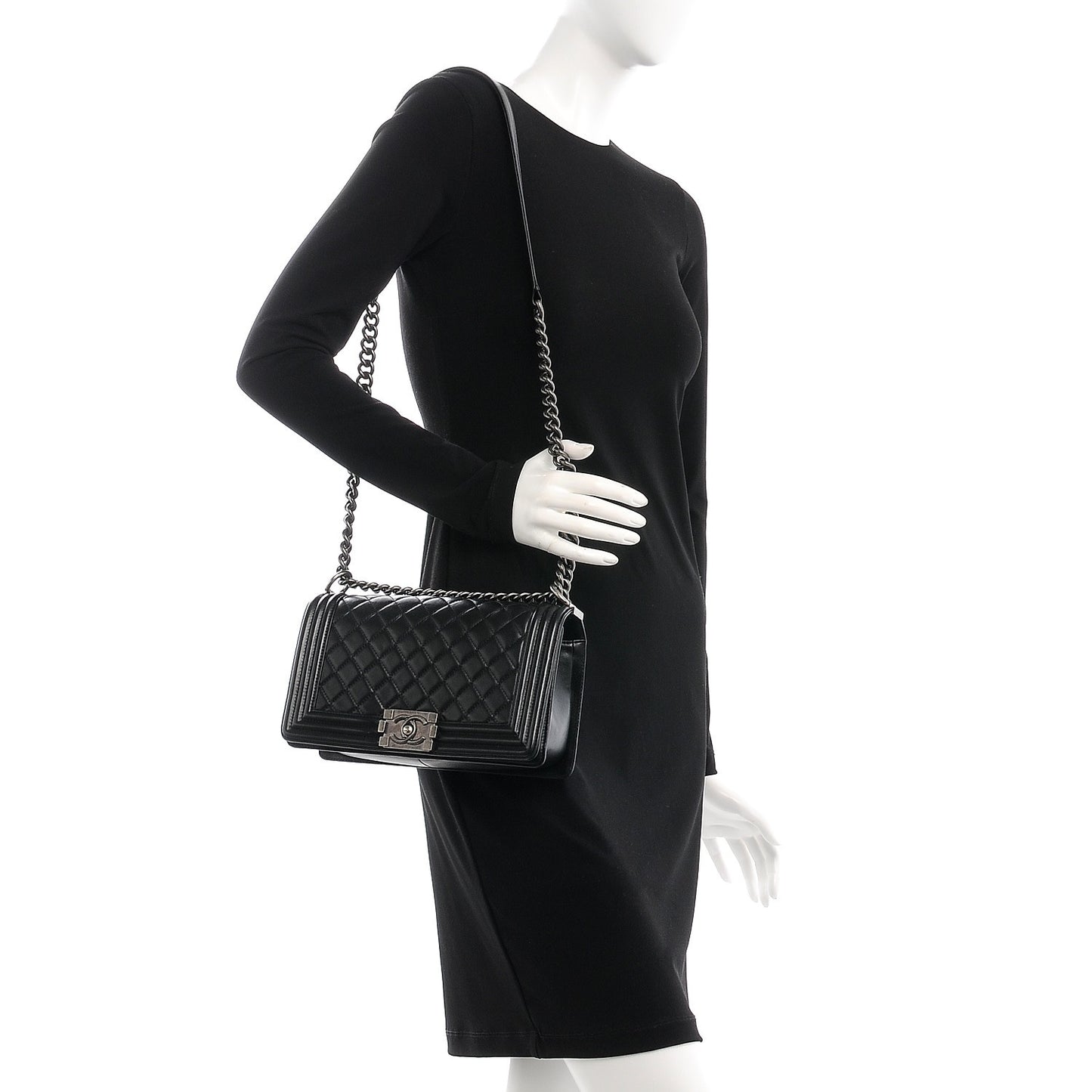 Lambskin Quilted Medium Boy Flap Black