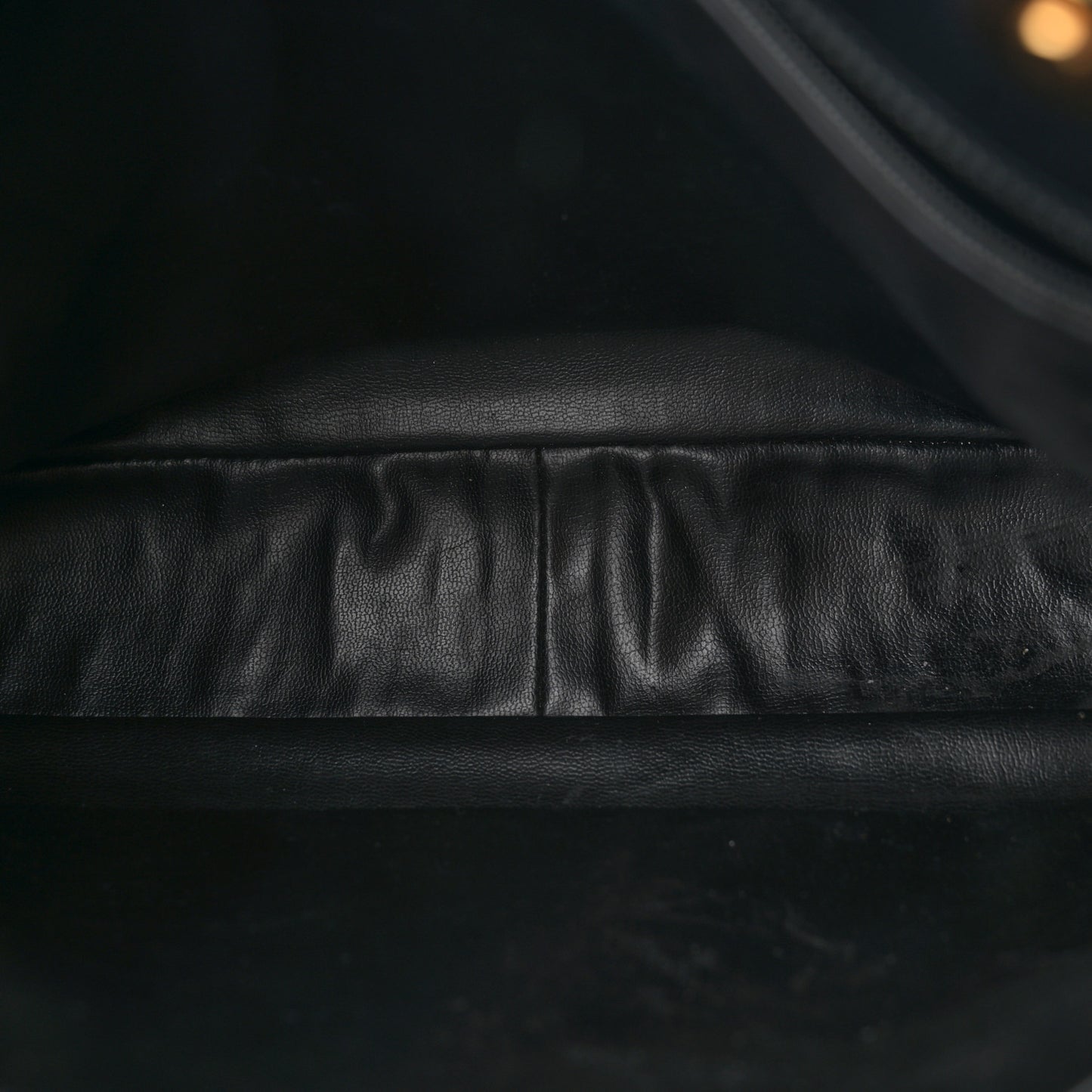 Caviar Quilted Shoulder Bag Black